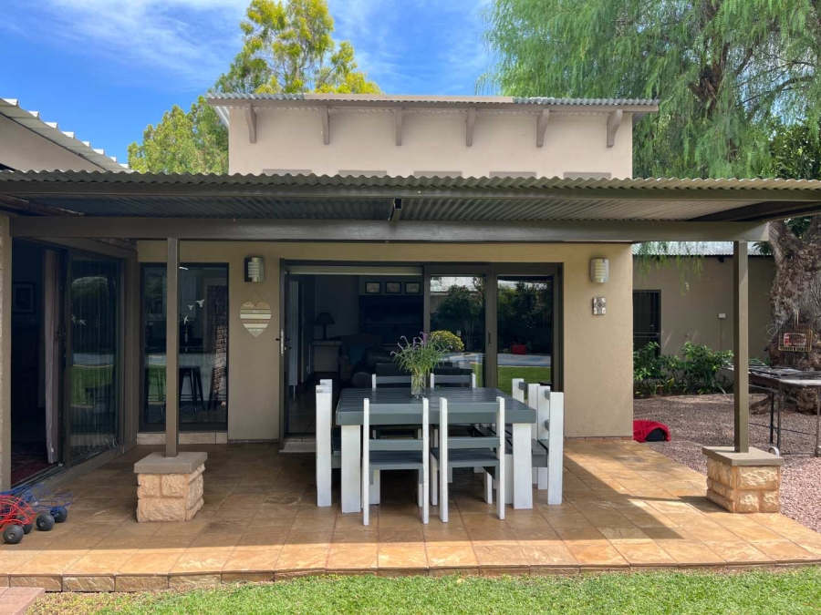 3 Bedroom Property for Sale in Middelpos Northern Cape